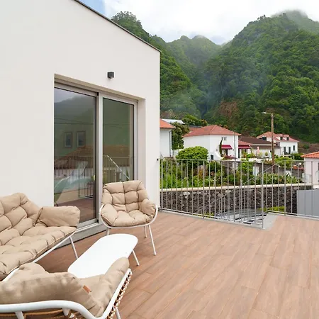 Prázdninový dům Casa Da Fonte De Sao Joao By Livontur Seixal (Madeira)